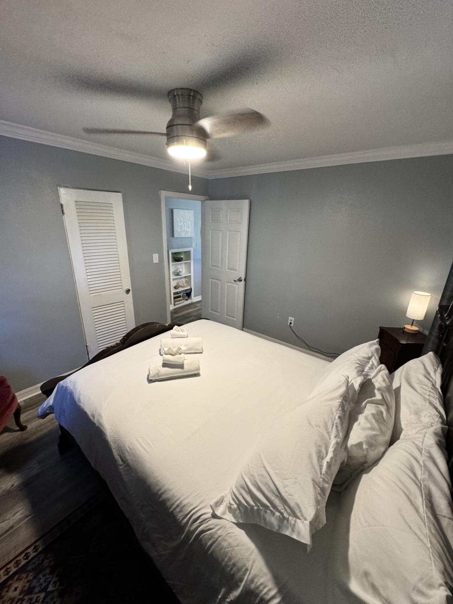 Downtown Single Family Modern Bungalow Close To Beaches And Dining Home Sarasota Eksteriør billede